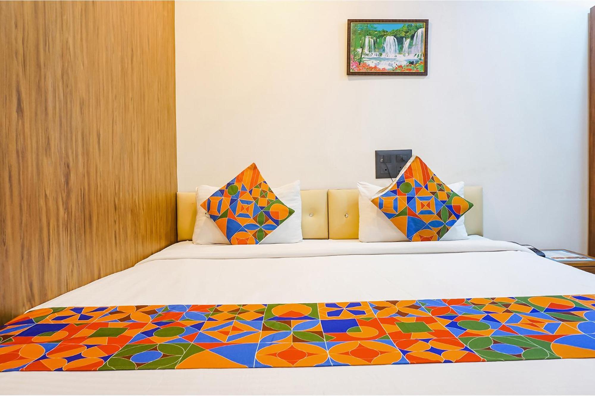 Fabhotel Atithi Regency Púna Kültér fotó