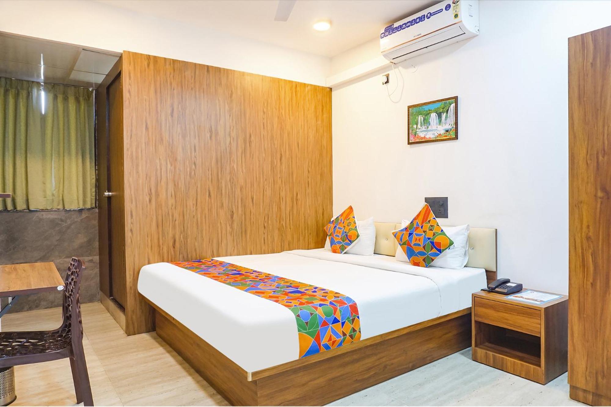Fabhotel Atithi Regency Púna Kültér fotó
